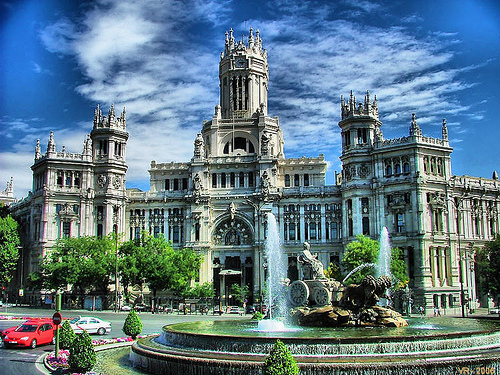 میدان سیبلس (Plaza de Cibeles)