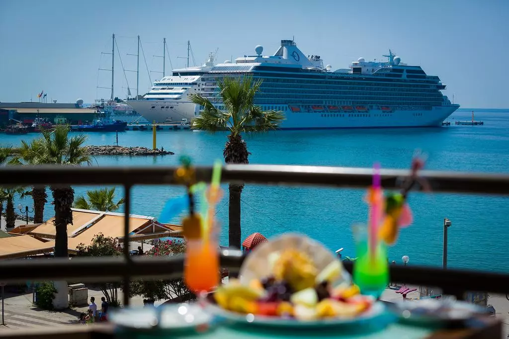 هتل-دریچی-کوش آداسی6