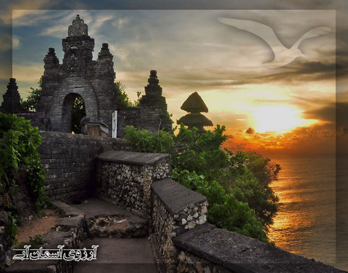 معبد اولوواتو بالی