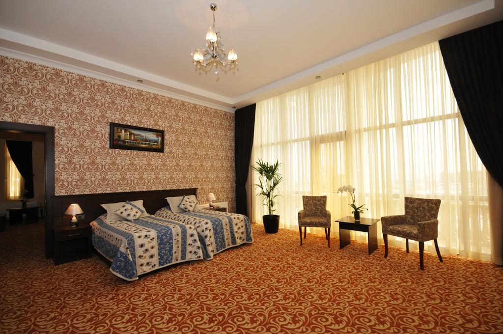 Отели баку цены
