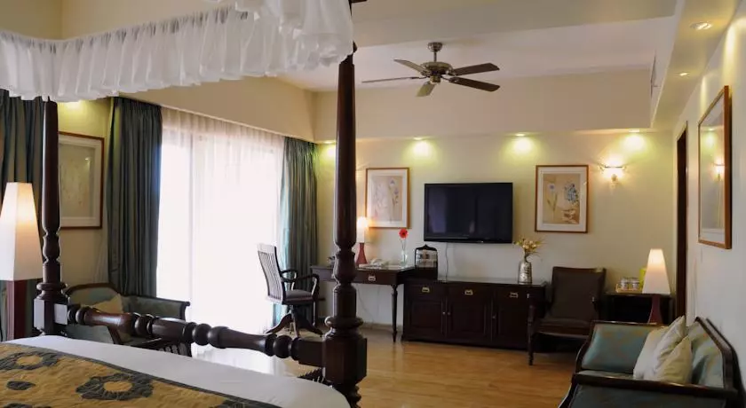 Fortune Acron Regina