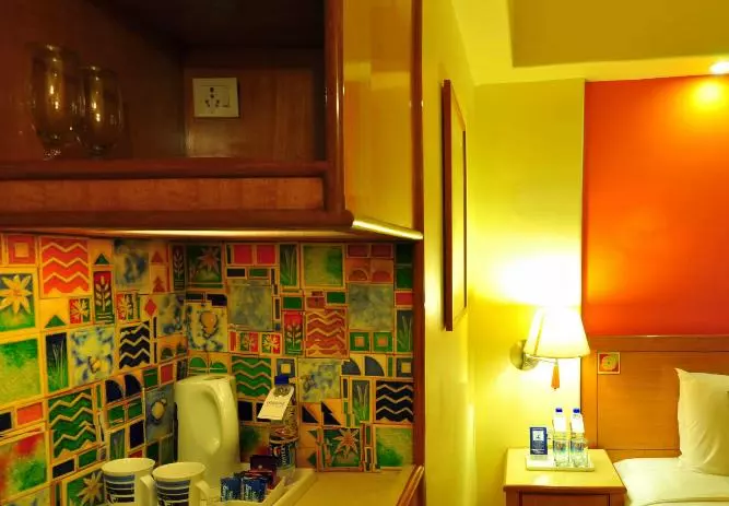 Fortune Acron Regina