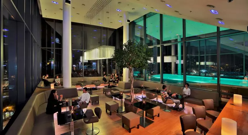 رادیسون بلو