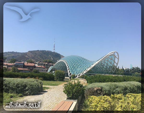 پل صلح تفلیس