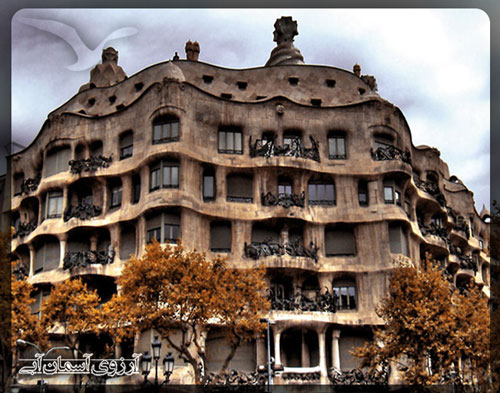 ساختمان کازامیلا