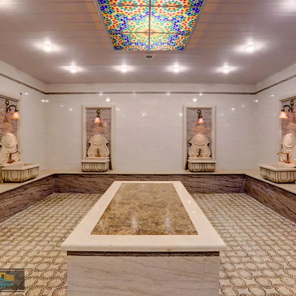 Shaygan_pool_carousel_008-1024x1024