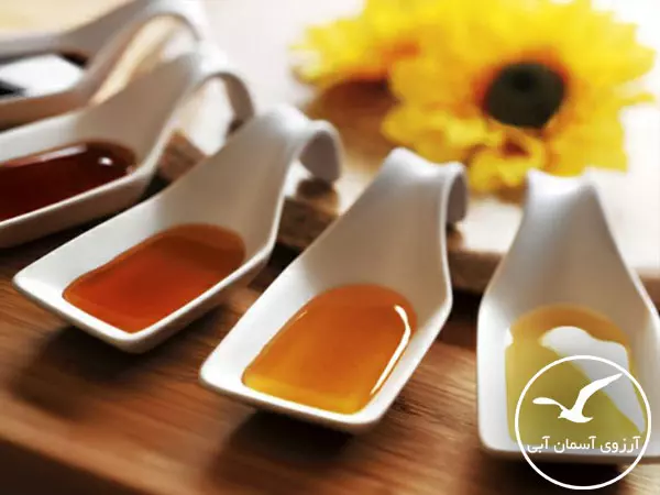 Russian-souvenirs-honey