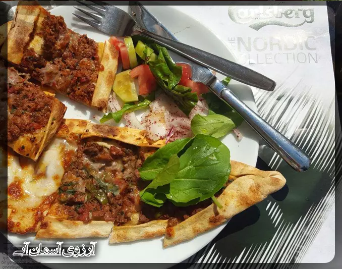 رستوران-هالیدی-این-کوش-آداسی