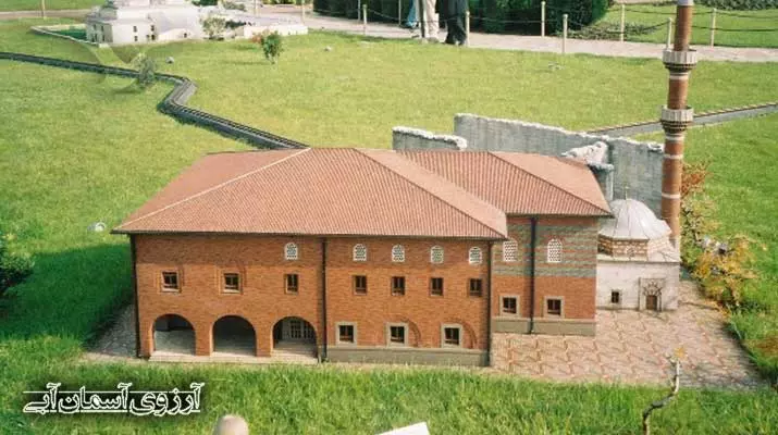 Asemanabi-موزه-مینی-سیتی3